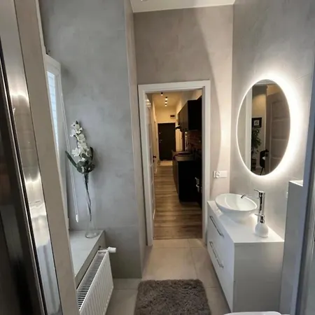 Wschodnia 36 Leaf 2 Łódź